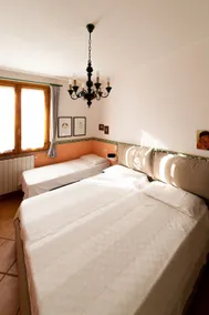 Beachfront house - Image 3