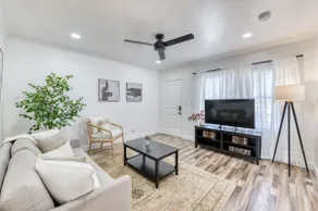 Contemporary Tower Casita - Image 5