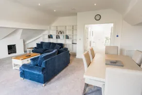 Prime Location Steps from Royal Liverpool Golf - Image 4