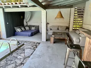Family farmhouse facing Pic Saint Loup - Image 5