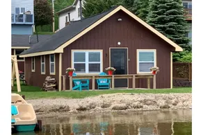 Entire lakefront cottage 12 feet from the water! - Image 4