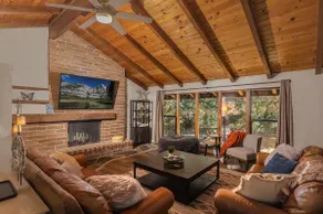 Spacious Farmhouse | EV | Game Room | Views | Pets - Image 4