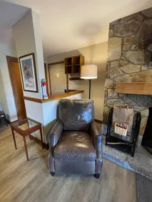 Great Amenities-Season Condo gym-sport center-pool - Image 3