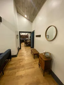”The Lighthouse” Renovated 2 BR Home by University - Image 5