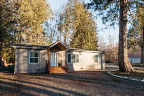 Neptune Haven • Escape near Bellingham Airport” - Image 5