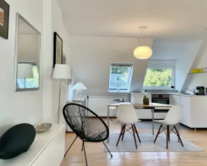 modern loft in historic townhouse - Image 2