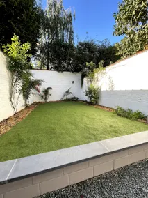 Beautiful Duplex with Garden & Terrace in the City - Image 5