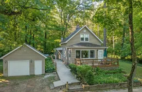 Emerald Cove Cottage-3 bd, 2 ba-Sleeps 10 - Image 2