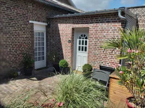 Lacroix-Saint-Ouen: Studio - Image 4