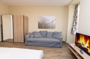Romantic & Central | 5 min walk to city centre - Image 3