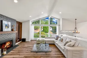 Tastefully Remodeled 4 Bedroom Home with Rainier View - Image 5
