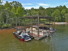 Lake Lanier Castle/Your own Private Resort - Image 5
