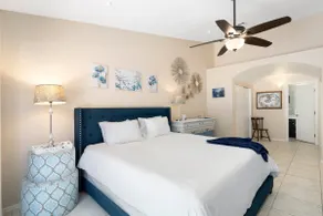 Wine Wild West | King Bed | Pool | Charming - Image 5