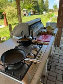 Family-friendly, entire house - Image 3