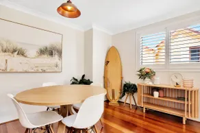 Bouddi Bungalow - Modern 2bdrm Killcare Apartment - Image 3
