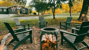 Spacious & Stylish ~ Near TIEC ~ Patio ~ Fire Pit! - Image 4