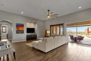 Phoenix - heated pool - hot tub - 4B/2.5Bath Home - Image 4