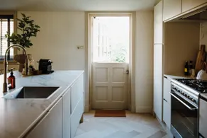 Luxury farmhouse for 4 in Twisk – atmosphere & tranquility - Image 3