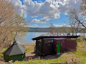Scottish Romantic Lakefront Private Cabin Hot Tub - Image 2
