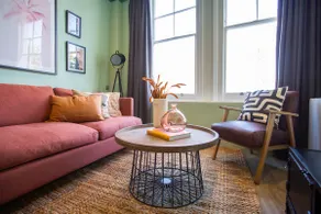 2 Bedroom Serviced Apartment - Sleeps 6 - Image 2