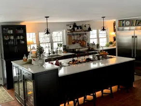 Country Living/Downtown Access - Image 3