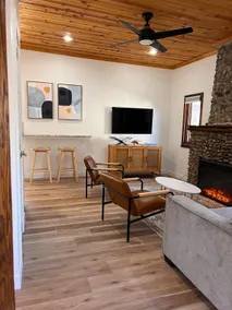 Lake Mac Breeze Cottage - Image 4
