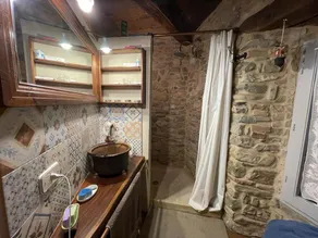Living in a bonbonniere! - Image 5