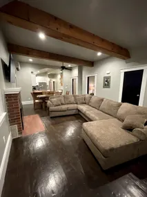 Historic Cameron House (Suite #1) - Image 3