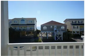 NEW! Calming Ocean View Beach House Free Parking - Image 5
