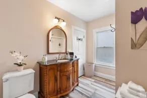 Cozy Cedarburg House - Walk to Historic Downtown! - Image 5