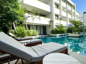 Amazing studio, sparkling pool, near the beach. - Image 2