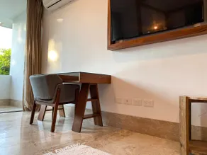 Amazing studio, sparkling pool, near the beach. - Image 4