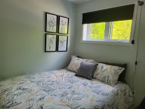 Cozy cottage right on the waterfront - Image 4