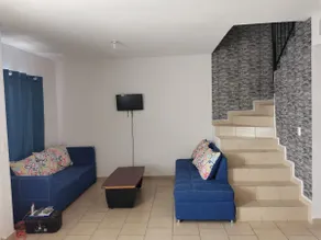 house in a private subdivision - Image 2
