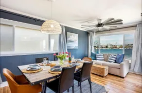 Beachfront on the Bay- penthouse on the sand - Image 3