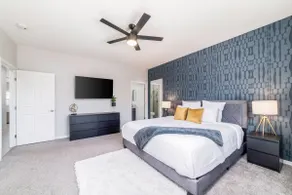 Modern Tranquility: Midtown Summer Sanctuary Epic - Image 4