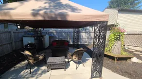 5-Star 3 bedroom home with heated pool and hot tub! 10 minutes away from MSU - Image 4