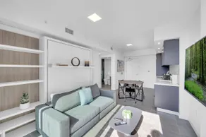 Modern 1 Bed Condo across from Bayside in Downtown - Image 2