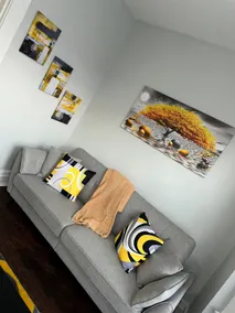 Cozy 1BR Apt in the heart of Downtwn - Image 2