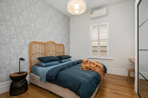 Maggie House: Yarraville central , 6km to CBD. - Image 3