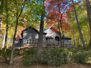 Beautiful Sapphire, NC Burlingame Home 4 Br/3.5 Ba - Image 2