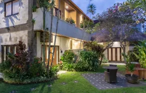 Super Sale! 4BR Tropical Villa with Pool in Kuta - Image 3