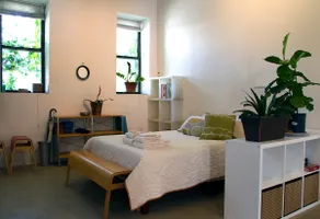 Ironworks loft, cozy & quiet, downtown Jersey City - Image 3