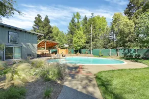 Rustic Modern Retreat W/Pool And Game Room - Image 5
