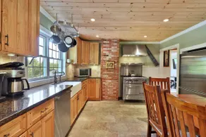 Updated 6BR Home 4 min to Okemo w fenced in yard! - Image 5