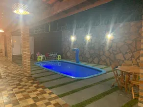 Summer house with pool and spacious accommodations. - Image 4