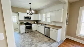Montgomery House in Clarksville, AR - Image 5