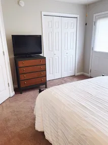 Cozy Condo - Image 4