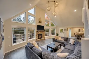 8 BR 5K Sq Ft Minutes to Big Boulder/JF Sleeps 30 - Image 5