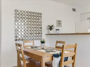 Pet Friendly Getaway with 2 Pools - Image 4